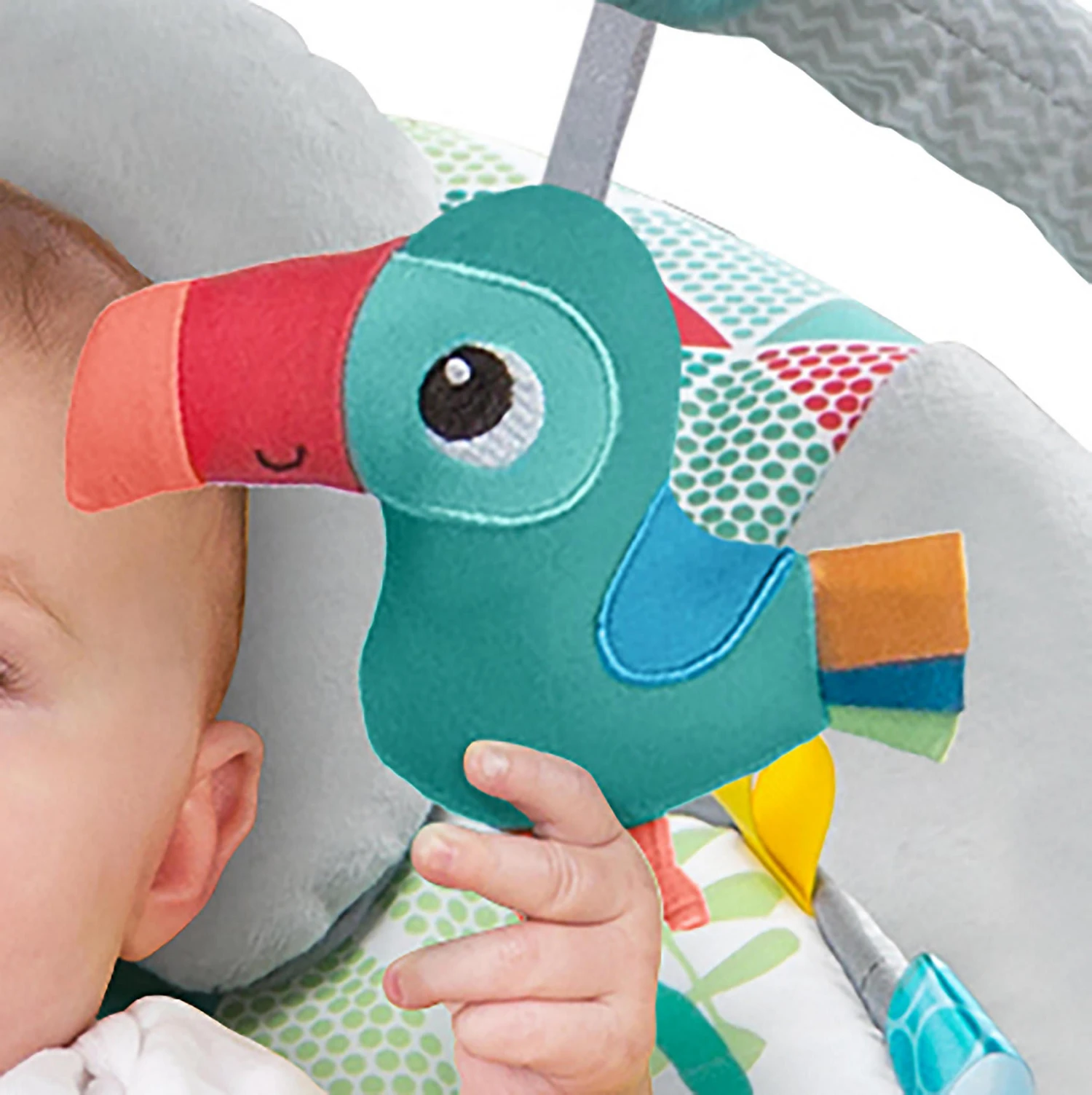 Bright Starts Babywippe Toucan Tango Inkl. Vibration Und Melodien 7 Bright Starts Babywippe Toucan Tango Inkl. Vibration Und Melodien – Bild 5