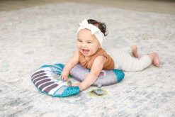 Infantino 3-in-1 Kissen Zur Unterstützung Der Bauchlage Mit Piano -Babyprodukte Laden infantino 3 in 1 kissen zur unterstutzung der bauchlage mit piano 4