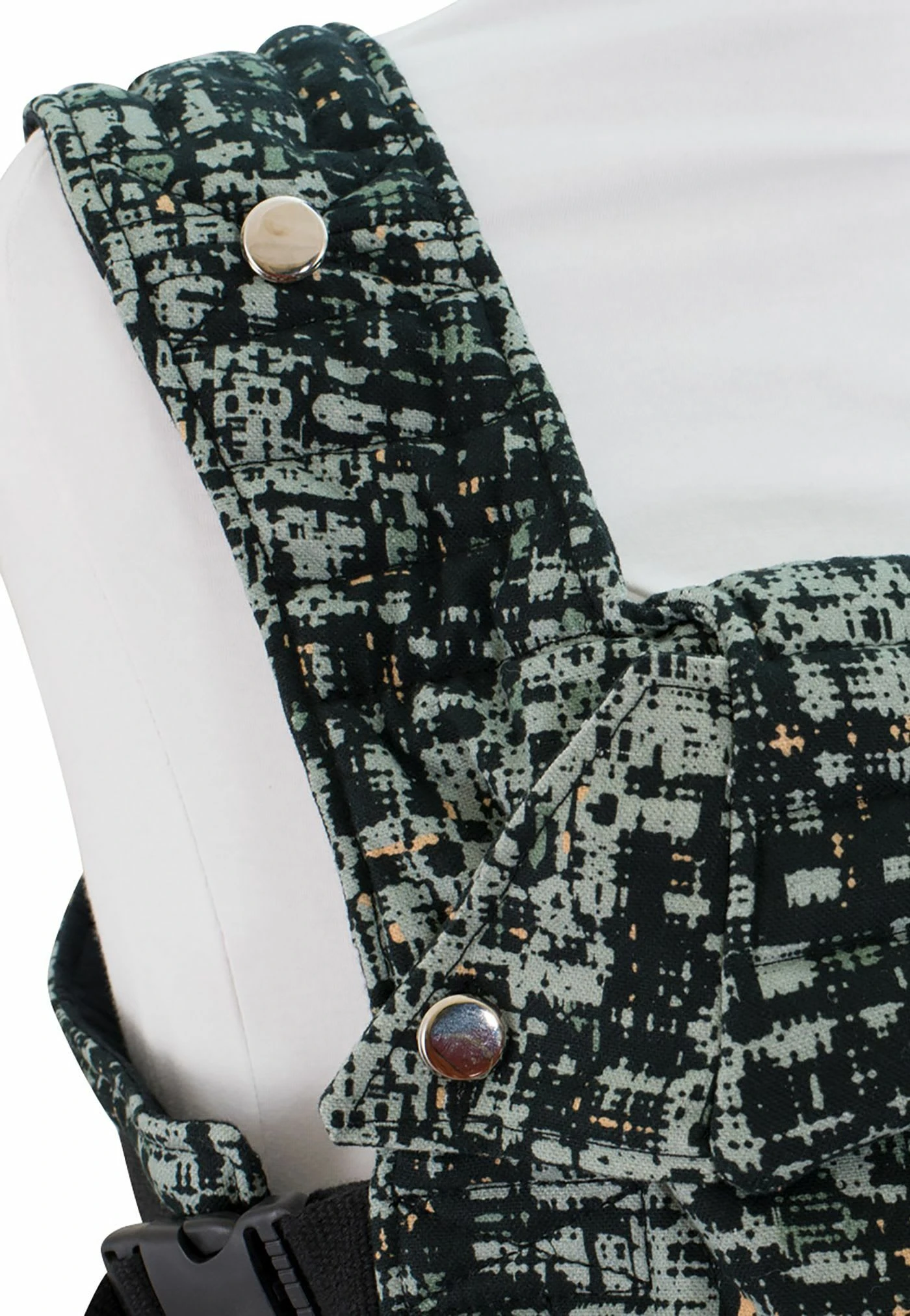 Babytrage In Brooklyn 5 Babytrage In Brooklyn – Bild 3