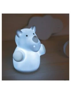 Reer LED-Nachtlicht "Lumilu Mini Zoo - Rhino" In Hellblau - (H)8,5 Cm 8 Reer LED-Nachtlicht "Lumilu Mini Zoo - Rhino" In Hellblau - (H)8,5 Cm -Babyprodukte Laden reer led nachtlicht lumilu mini zoo rhino in hellblau h 8 5 cm 2